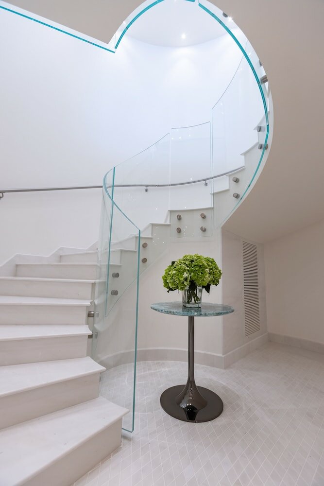 Фото Grotta Palazzese Beach Hotel