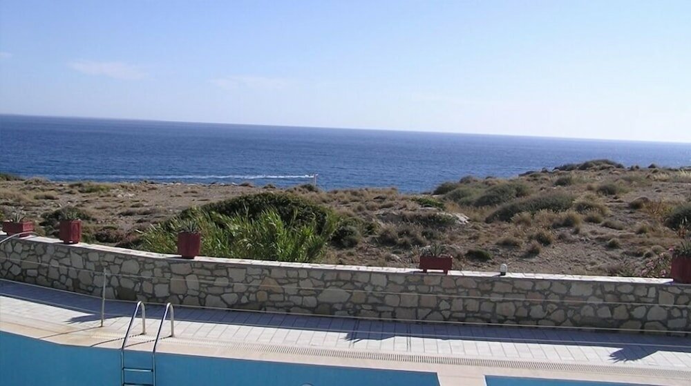 Фото Nicolas Apartments