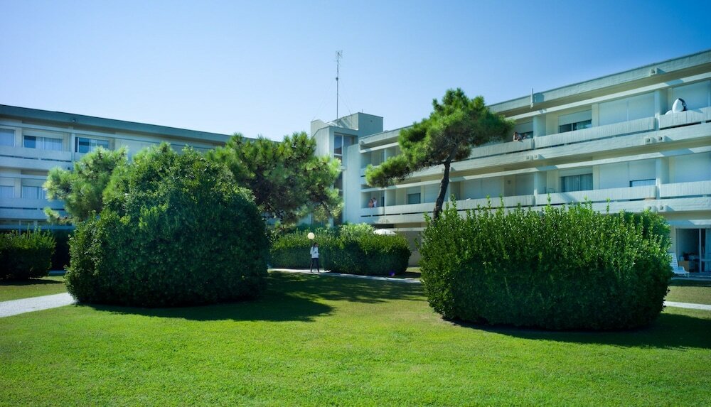 Фото Isaresidence Holiday Resort