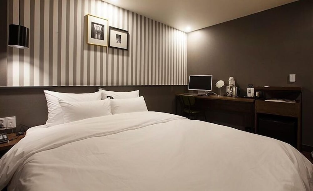 Фото No. 25 Hotel