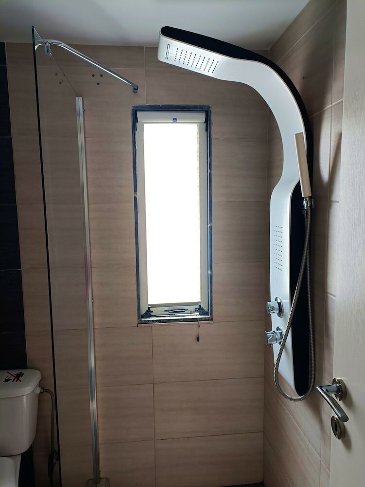 Фото Salonikiou Beach Deluxe Apartments