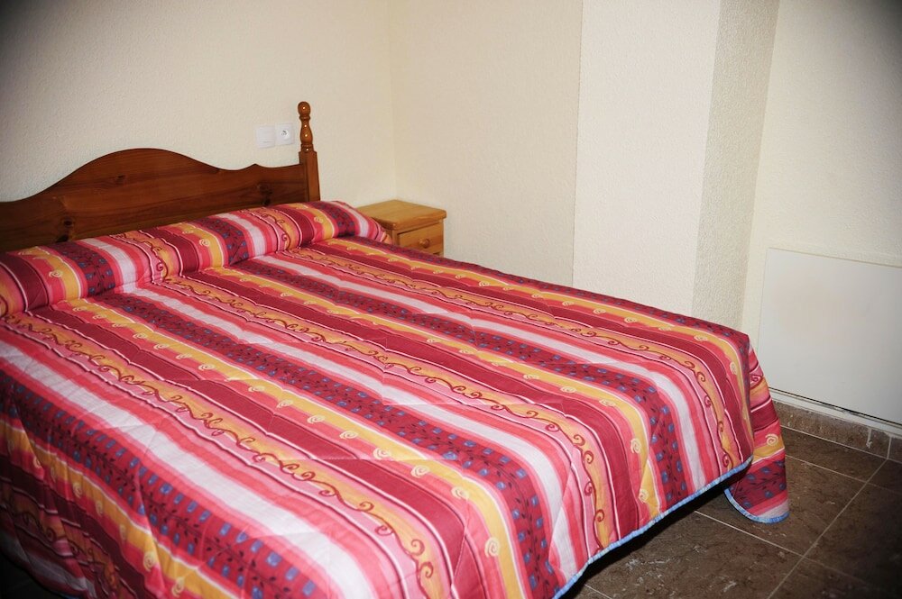 Фото Apartamentos Varios Pas de la Casa 3000