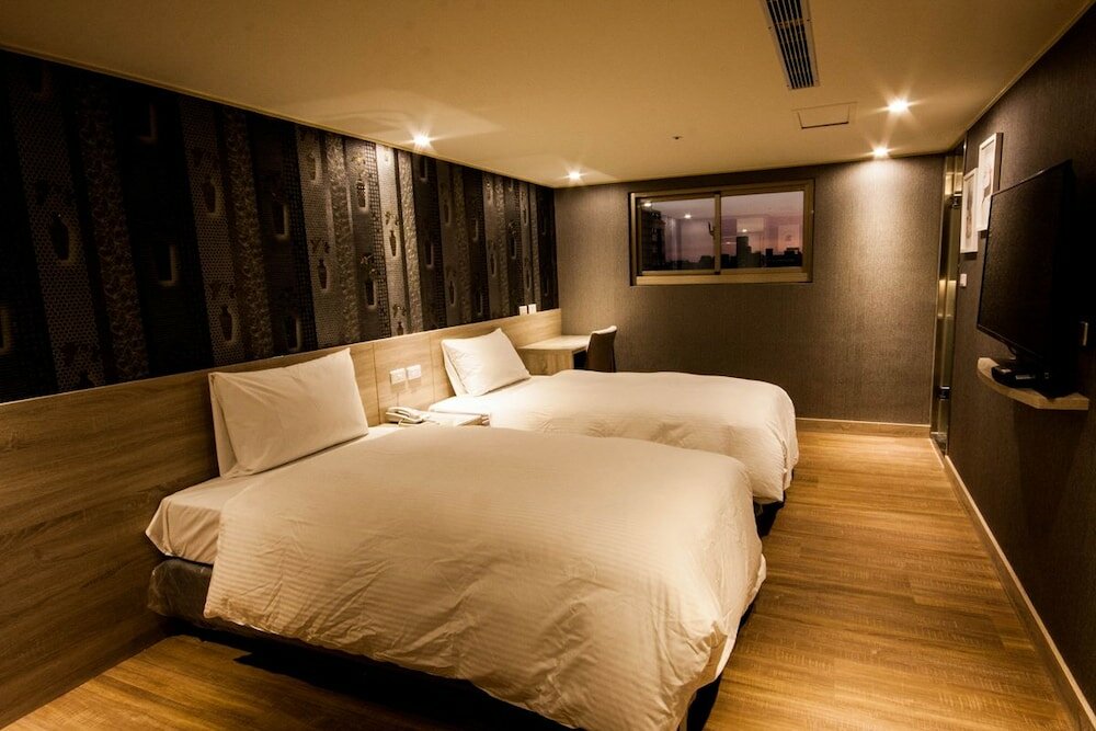 Фото Golden Pacific Hotel- Taichung