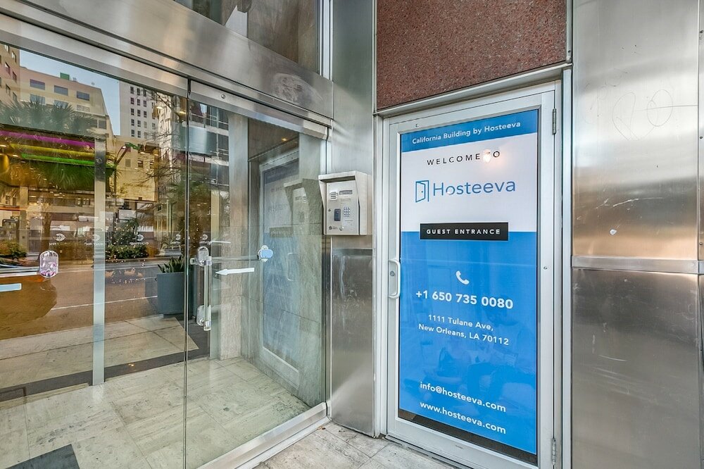 Фото Heart of Nola Modernized 4br Condo Gem