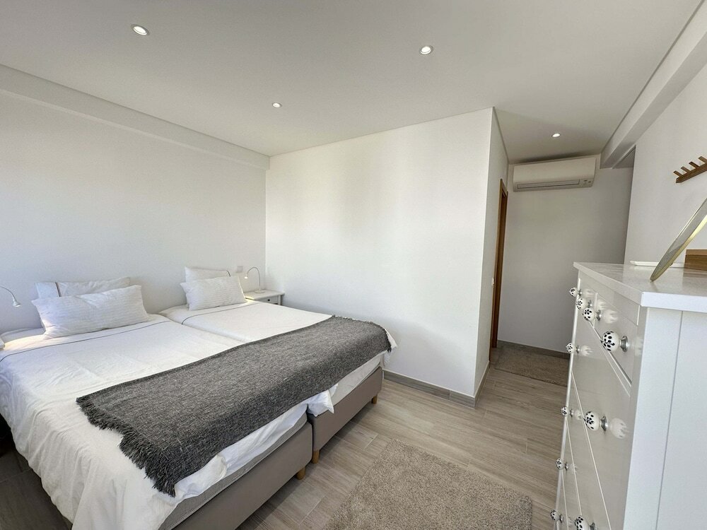 Фото Sea View Quarteira Apartment