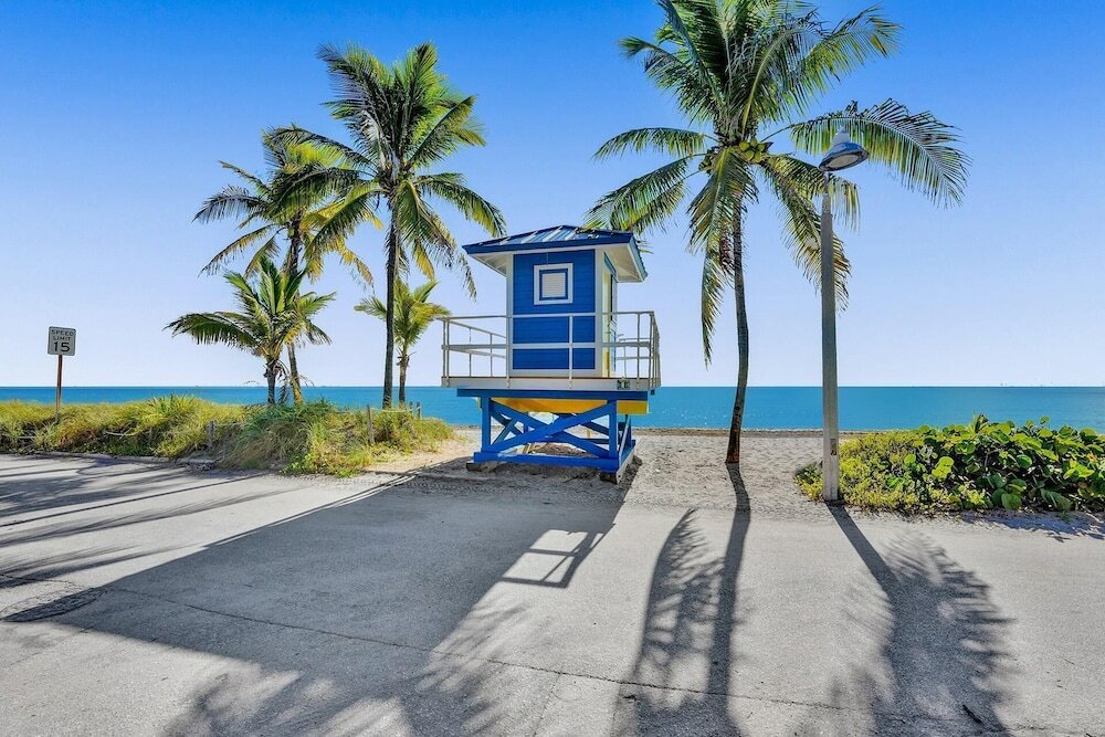 Фото Waves On Desoto