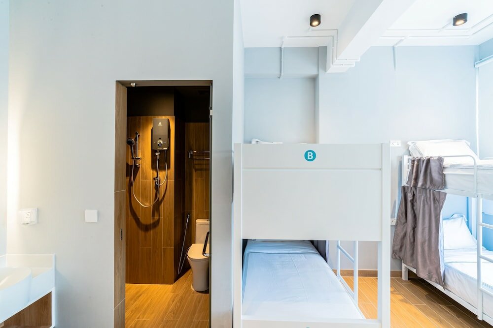 Фото Emerald Hotel Residence