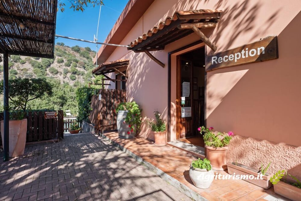 Фото Agriturismo San Cataldo Farm Home