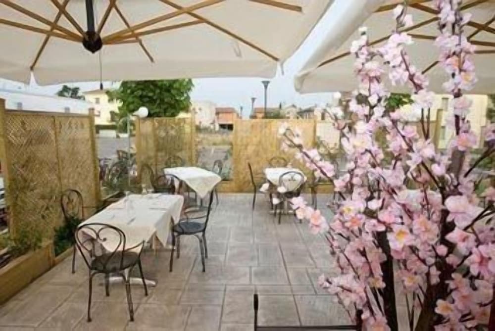 Фото Fidenza Hotel