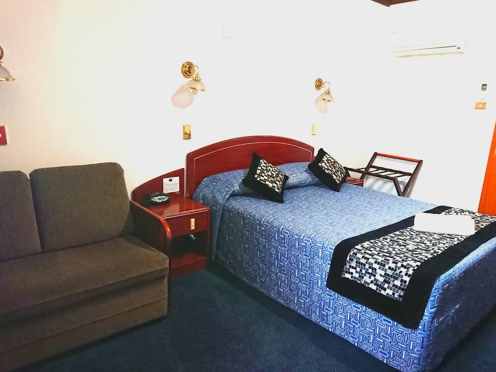 Фото New Olympic Motel