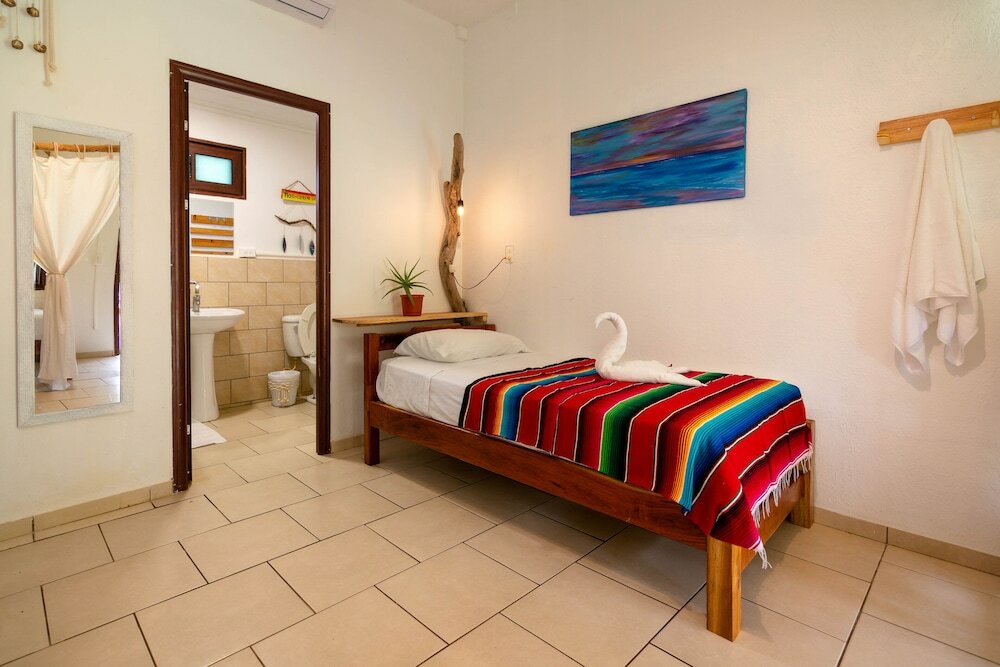 Фото Beach Break Surf Camp