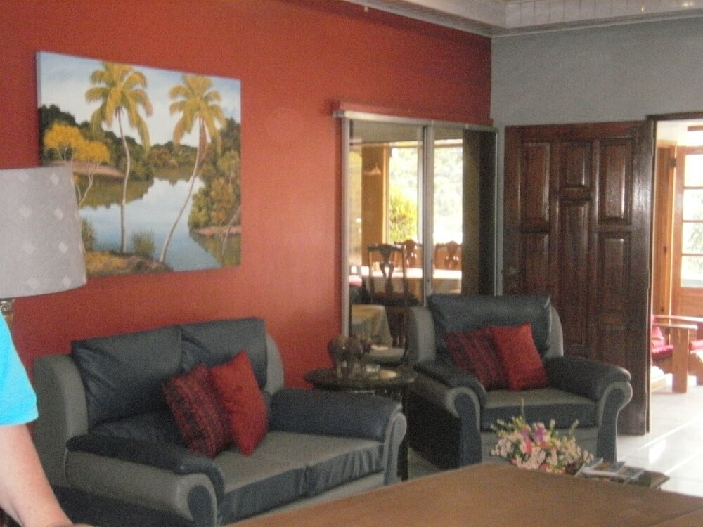 Фото Monique's Guesthouse