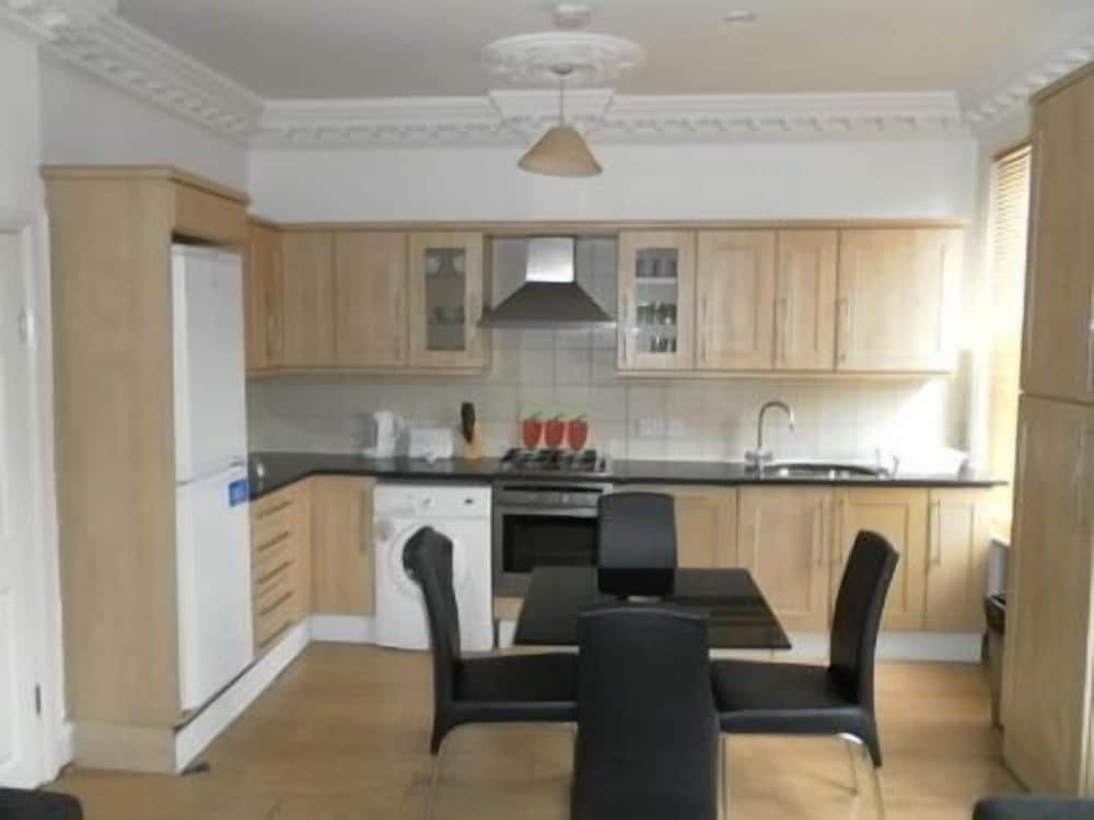 Фото Access Earl's Court