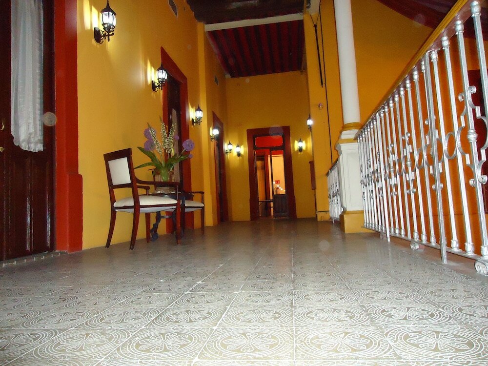 Фото Hotel Anabi