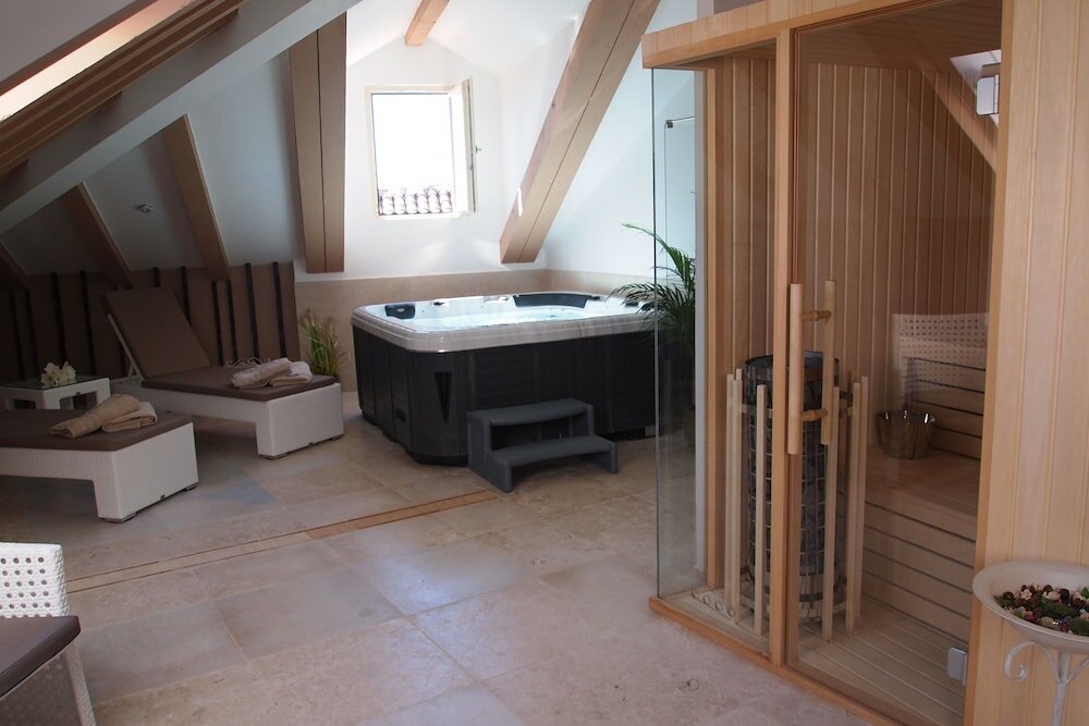 Фото Heritage Hotel Life Palace