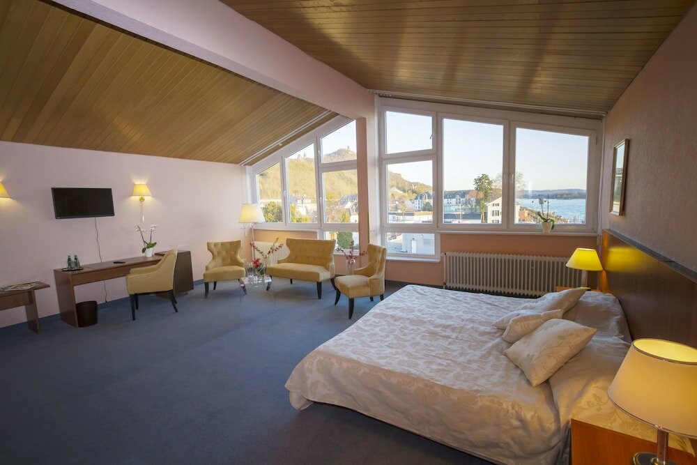 Фото Baynunah Hotel Drachenfels