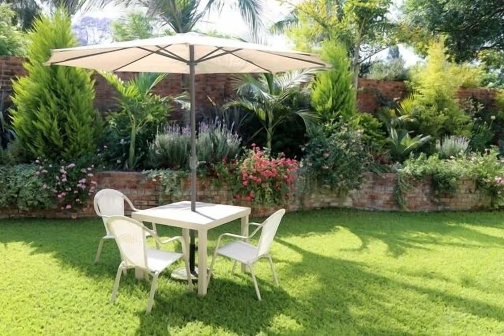 Фото Kingsmead Guest House