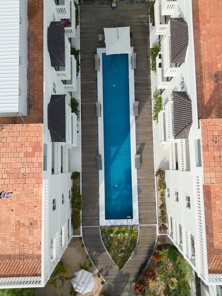 Фото Mary Beach Hotel and Resort