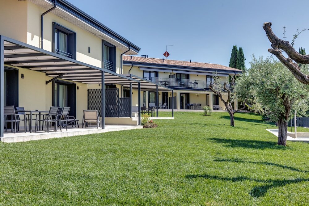 Фото Oleandro Holiday Apartments