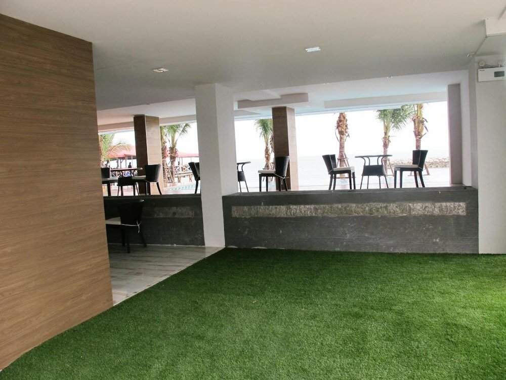 Фото Nantra Pattaya Baan Ampoe Beach