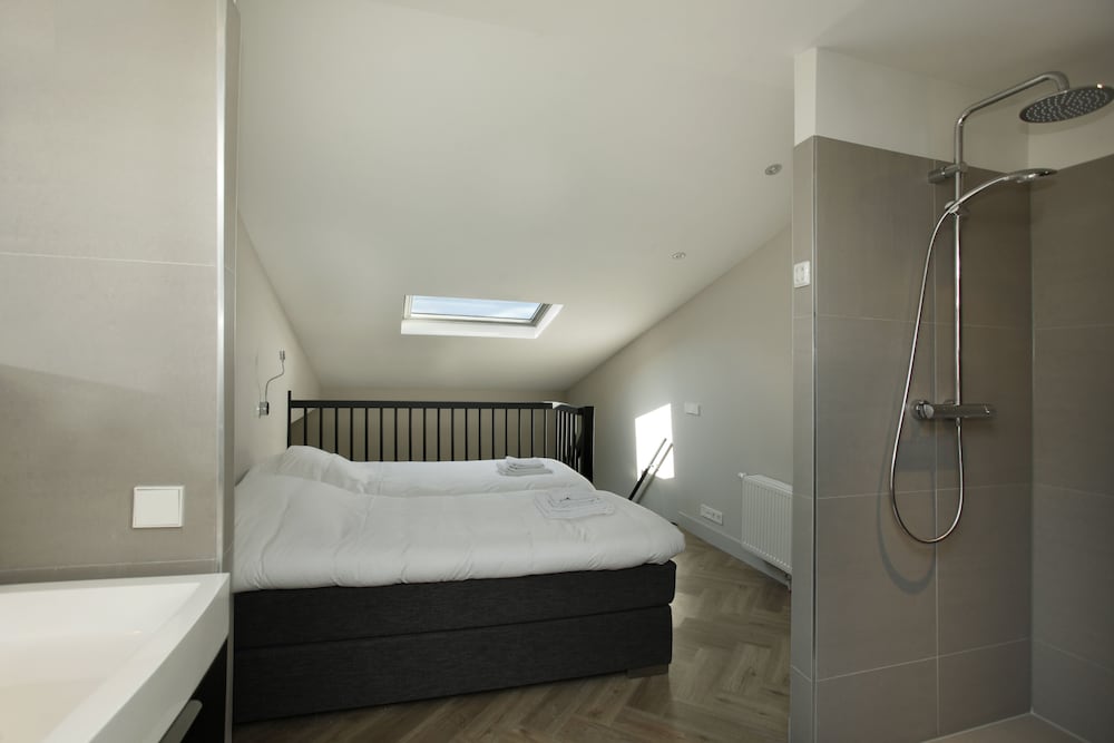 Фото Stayci Apartments Westeinde