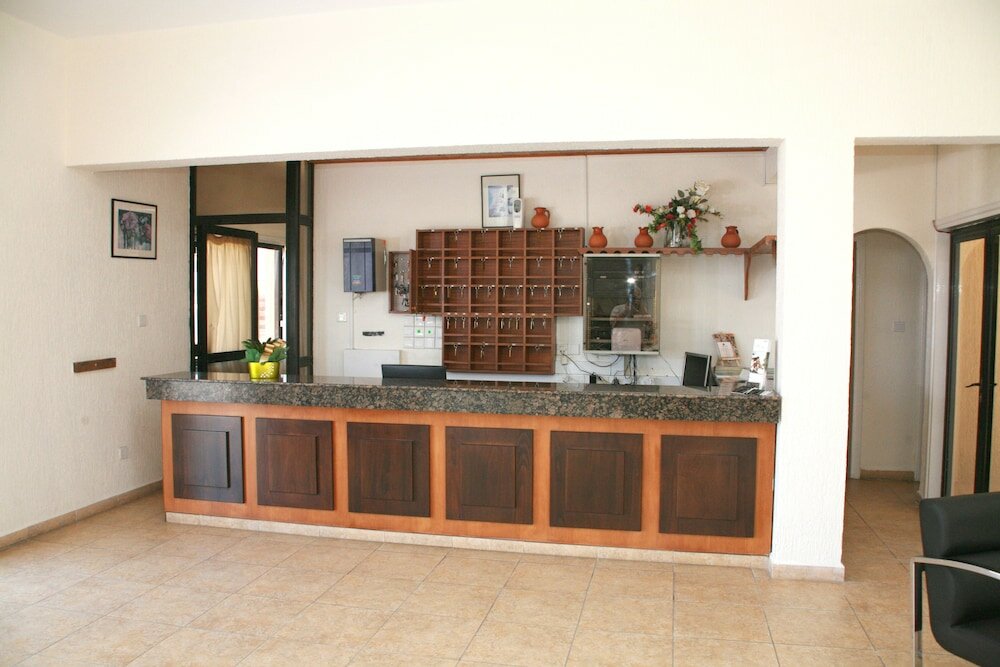 Фото New York Plaza Hotel Apartments