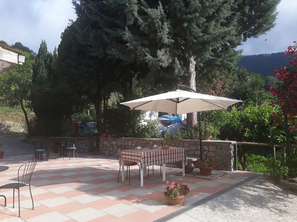 Фото Agriturismo Mare e Monti