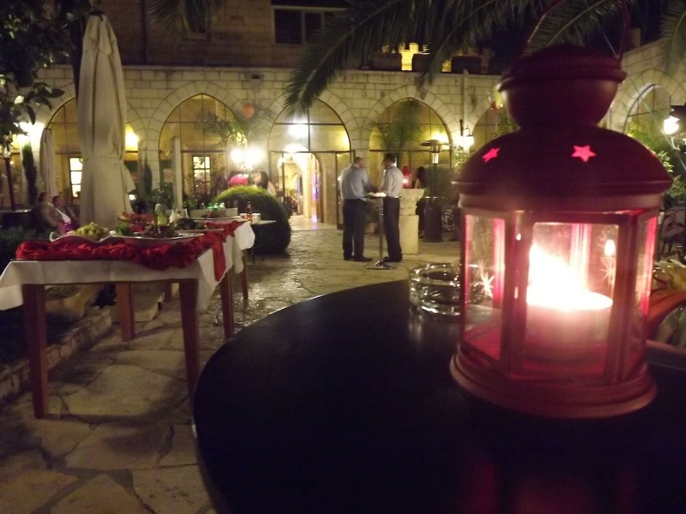 Фото St. Georges Cathedral Pilgrim Guesthouse