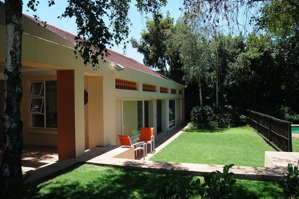 Фото Fifteen On Orange