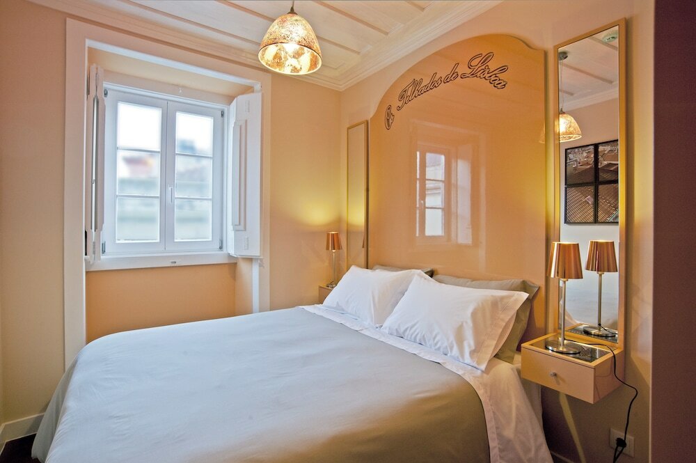 Фото Lisbon Colours Bairro Alto Apartments