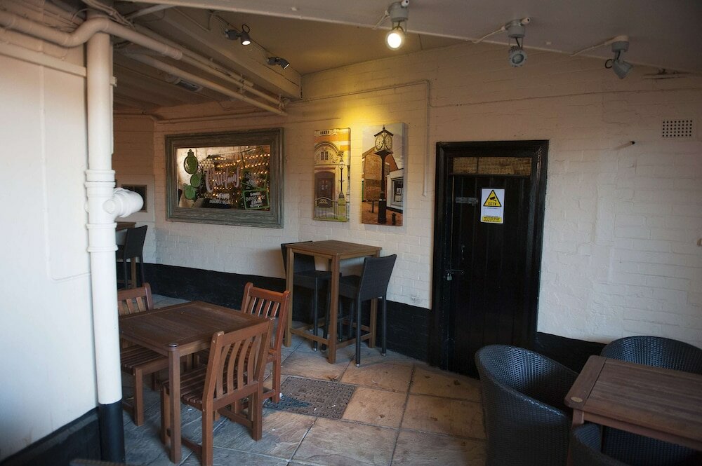 Фото Vine, Stafford by Marston's Inns