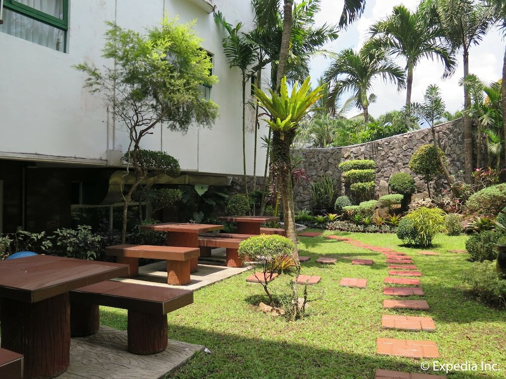 Фото Emiramona Garden Hotel