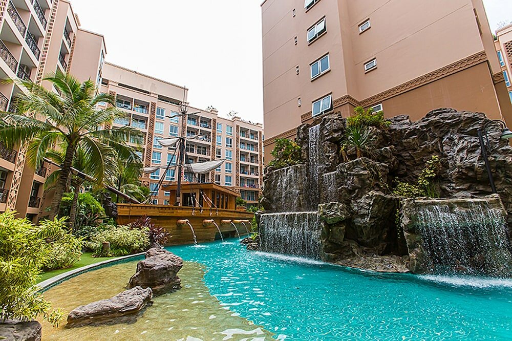 Фото Atlantis Resort Jomtien Beach