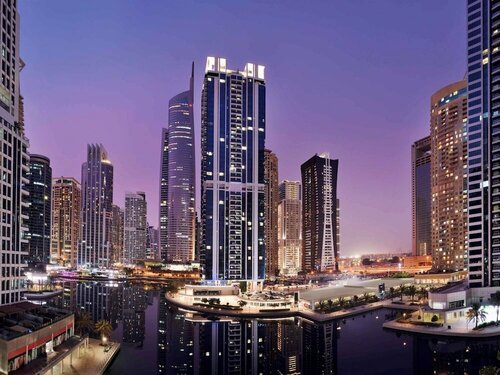Гостиница Movenpick Hotel - Башни Джумейра Лейк в Дубае