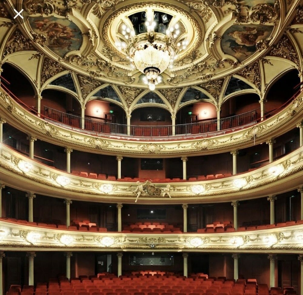 Фото отеля 2