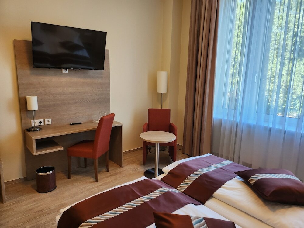 Фото Hotel Mainzer Hof