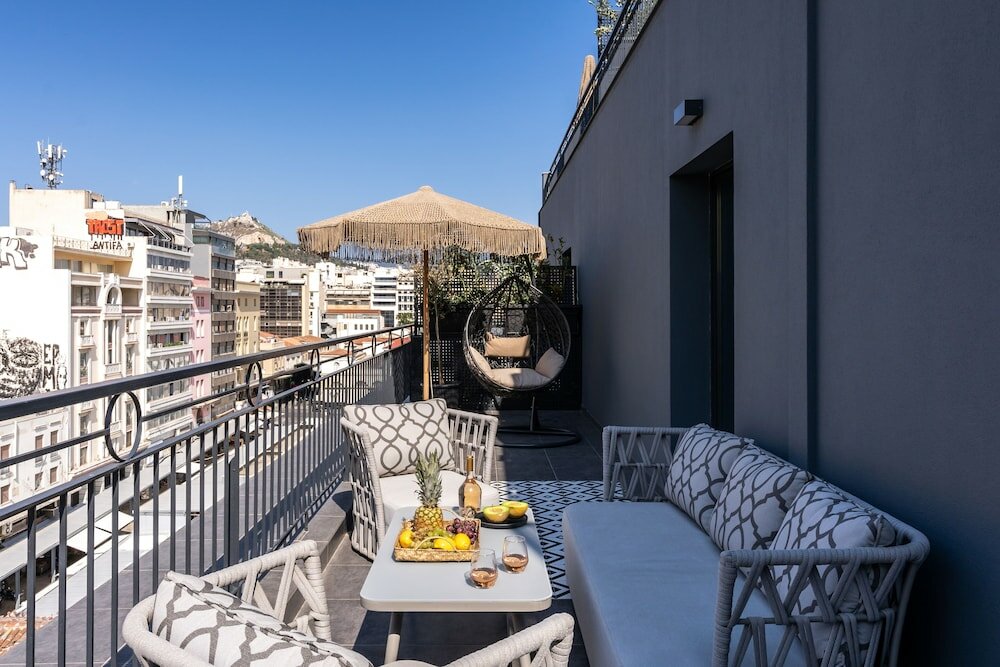 Фото Play Theatrou Athens