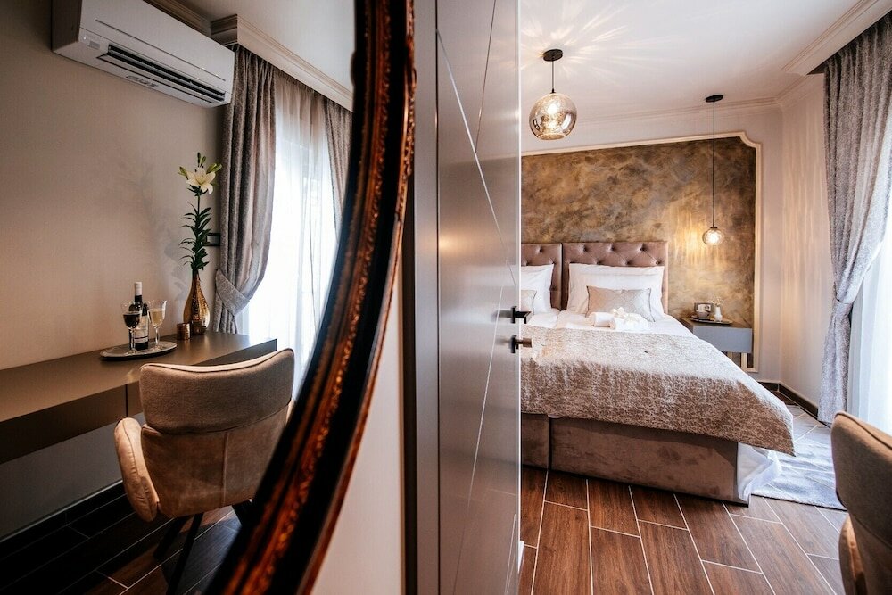 Фото Luxury Rooms Vindemiæ