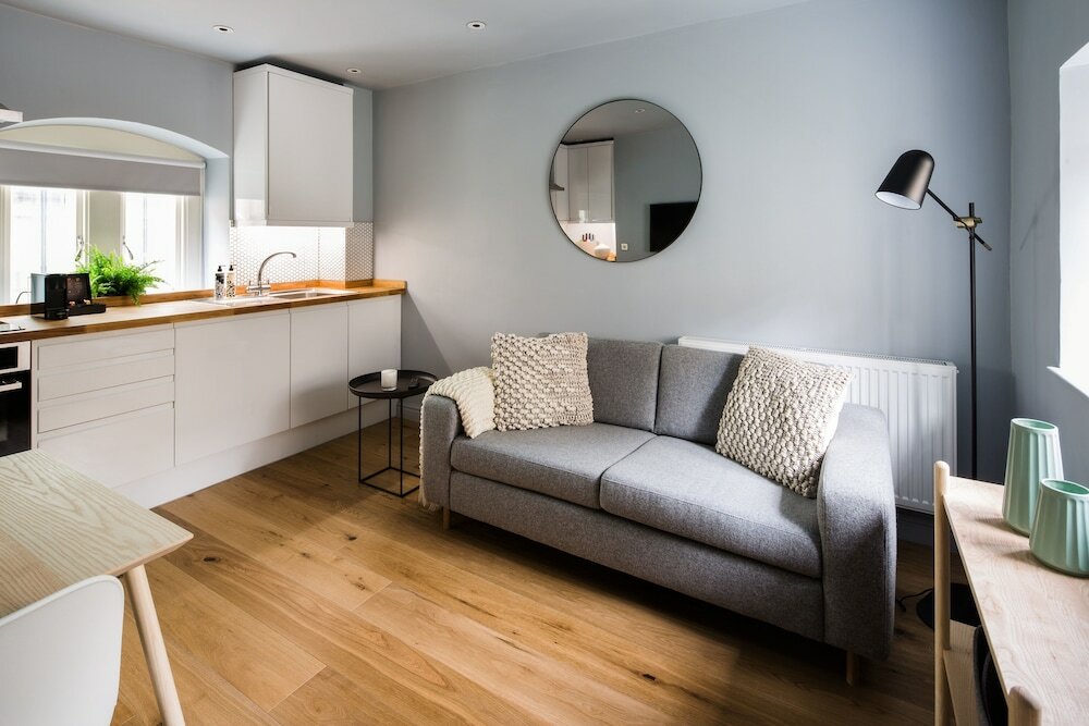 Фото Hiding Space - St Catherine's Hospital