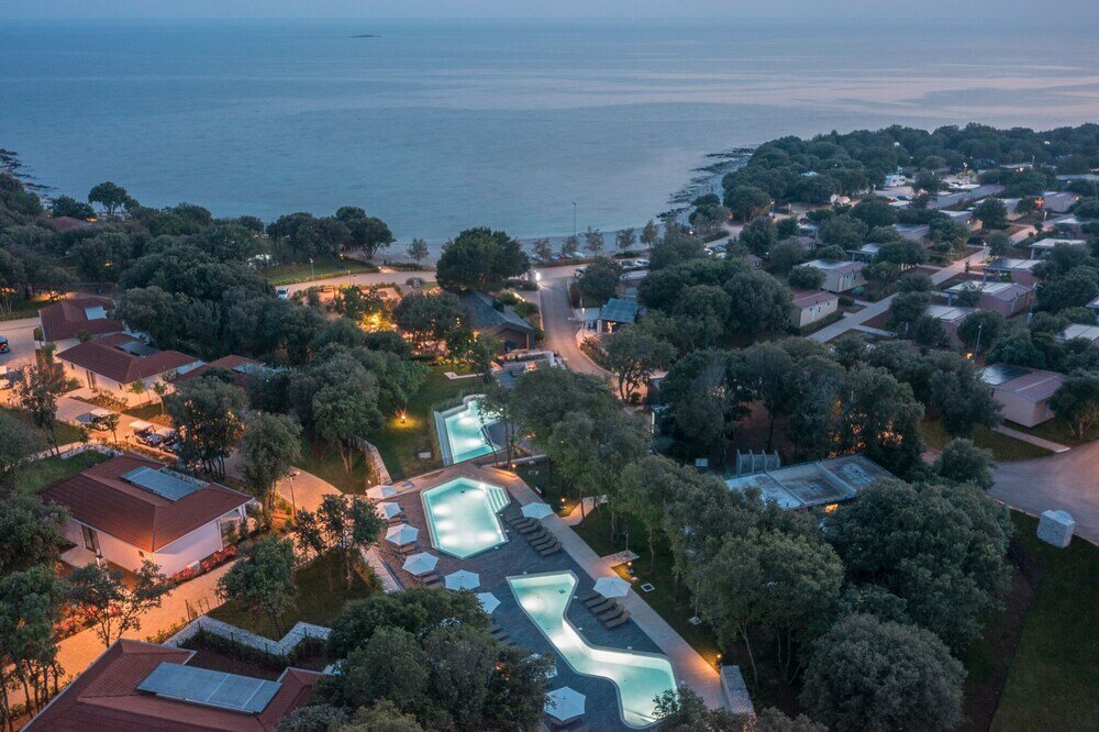 Фото Luxury Beach Villas Porto Bus