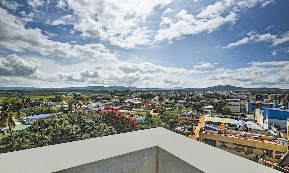 Фото Itsy by Treebo -Shrey's Inn