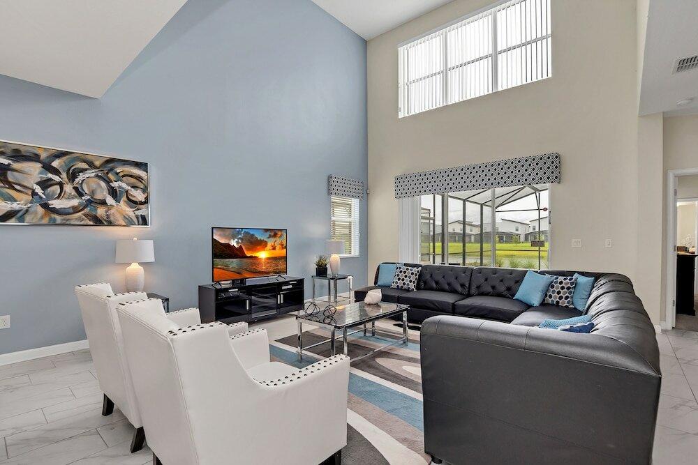 Фото Lakeview Home w Private Pool & Free Water Park!