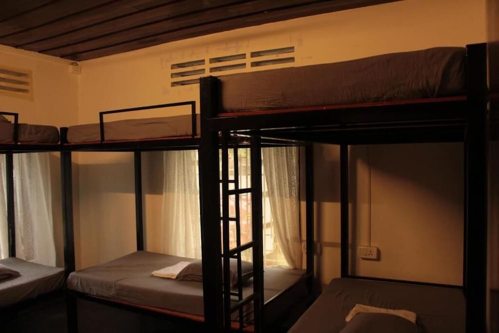 Фото Piggy Hostel Varkala