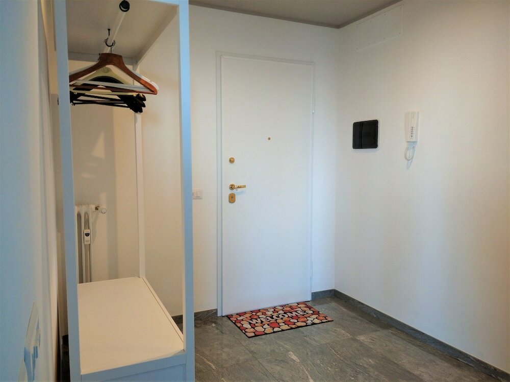 Фото Astrid House