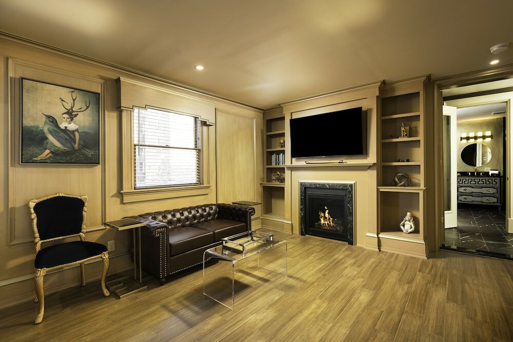 Фото The Edward Hotel