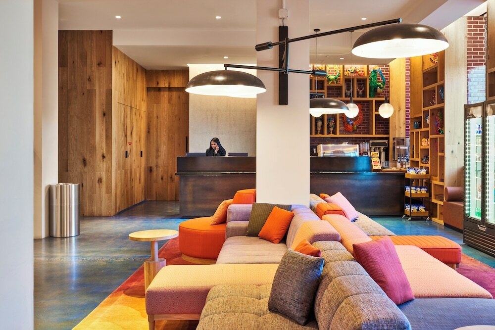 Фото Radio Hotel