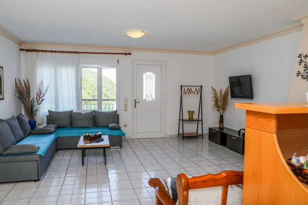 Фото Villa Mitzelos