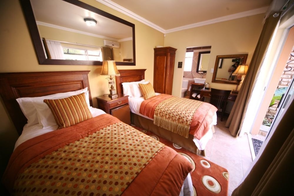 Фото Le Cozmo Guest House