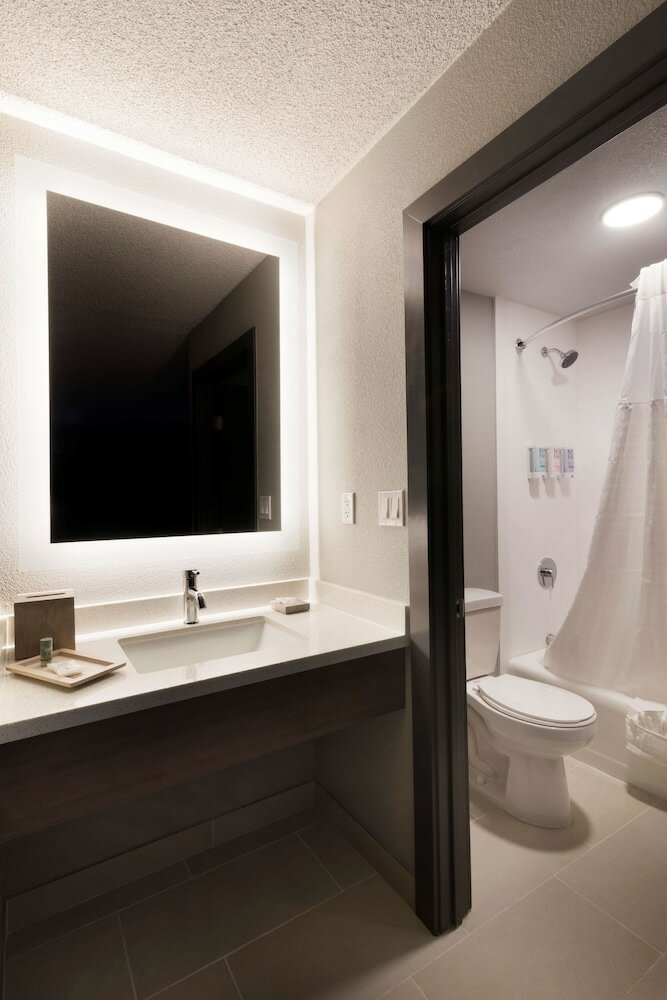 Фото Aiden by Best Western South Reno