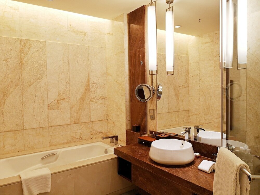 Фото Renaissance Tianjin Lakeview Hotel